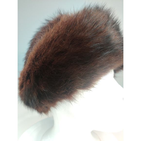 Vintage Elegant International Mink Fur Hat from Canada 21.5\